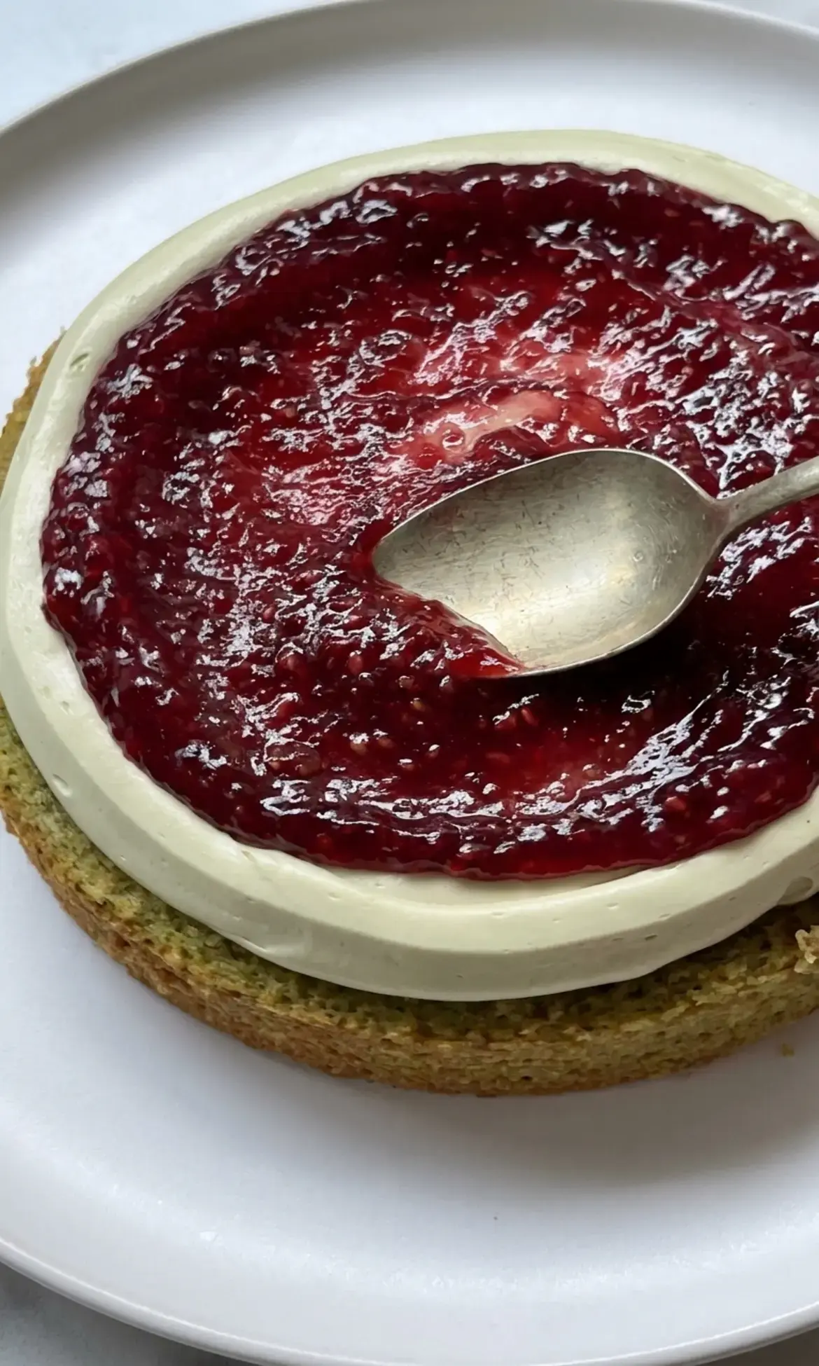 Pistachio Raspberry Cake, How To Make Pistachio Raspberry Cake