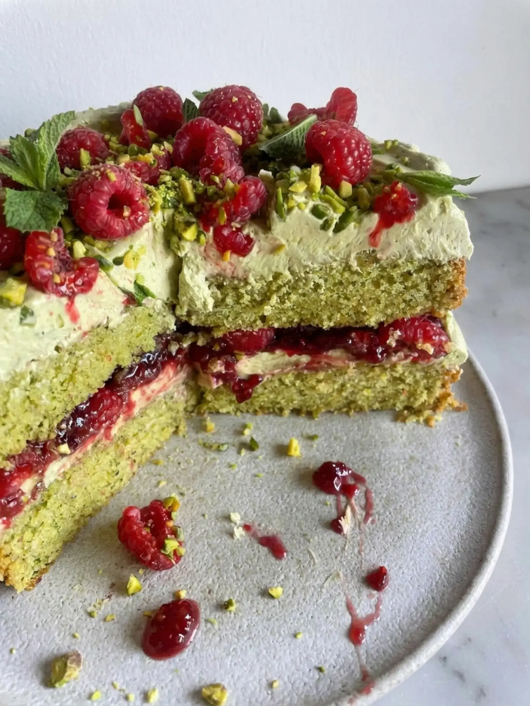 Pistachio Raspberry Cake
